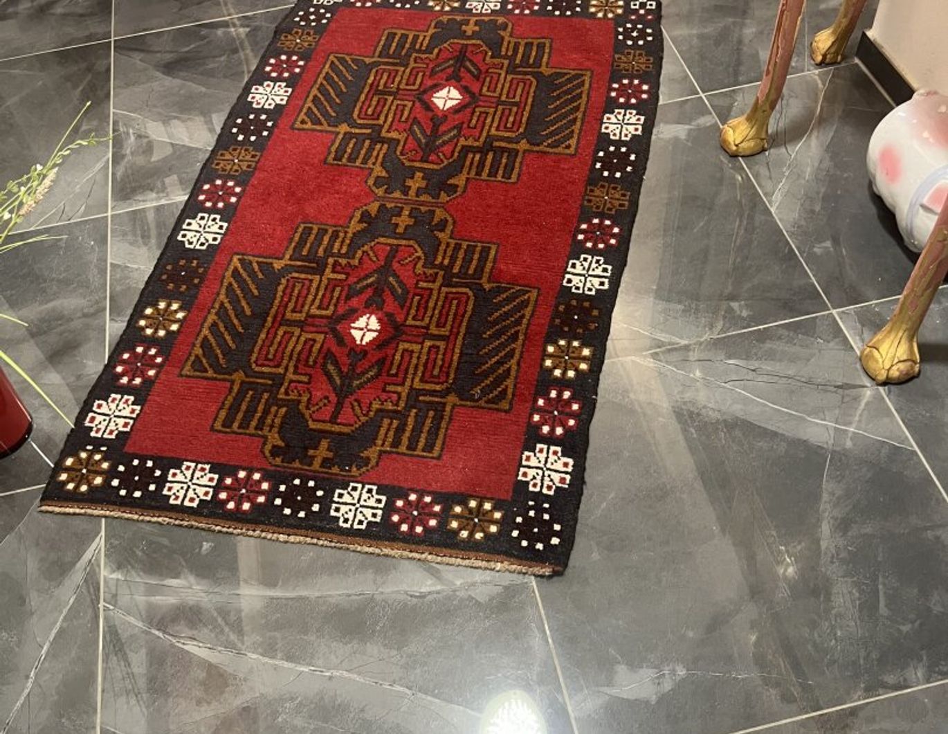 Attraktives Mehrfamilienhaus in Klagenfurt: Vollsaniert mit Terrasse und Garage!