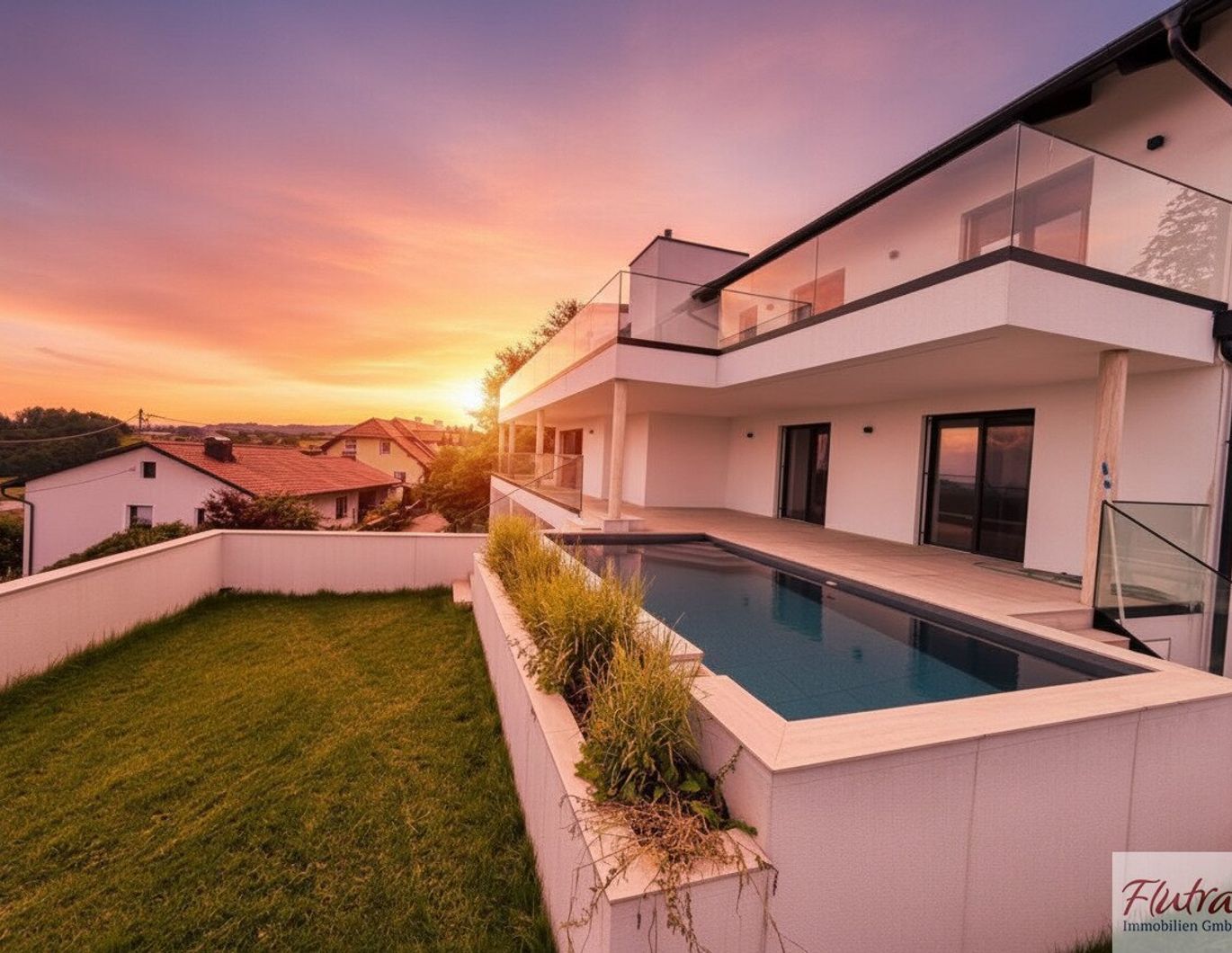 Luxus trifft Natur - Exklusive Gartenwohnung im Haus-Charakter mit Pool und großer Terrasse in Altlichtenberg!