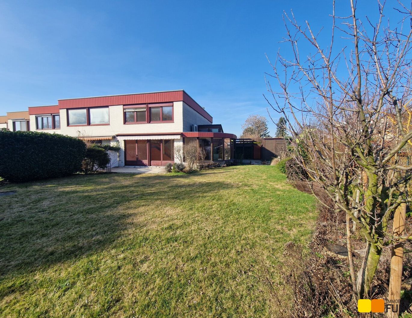 Platz für die ganze Familie: Reihenhaus mit großem Garten