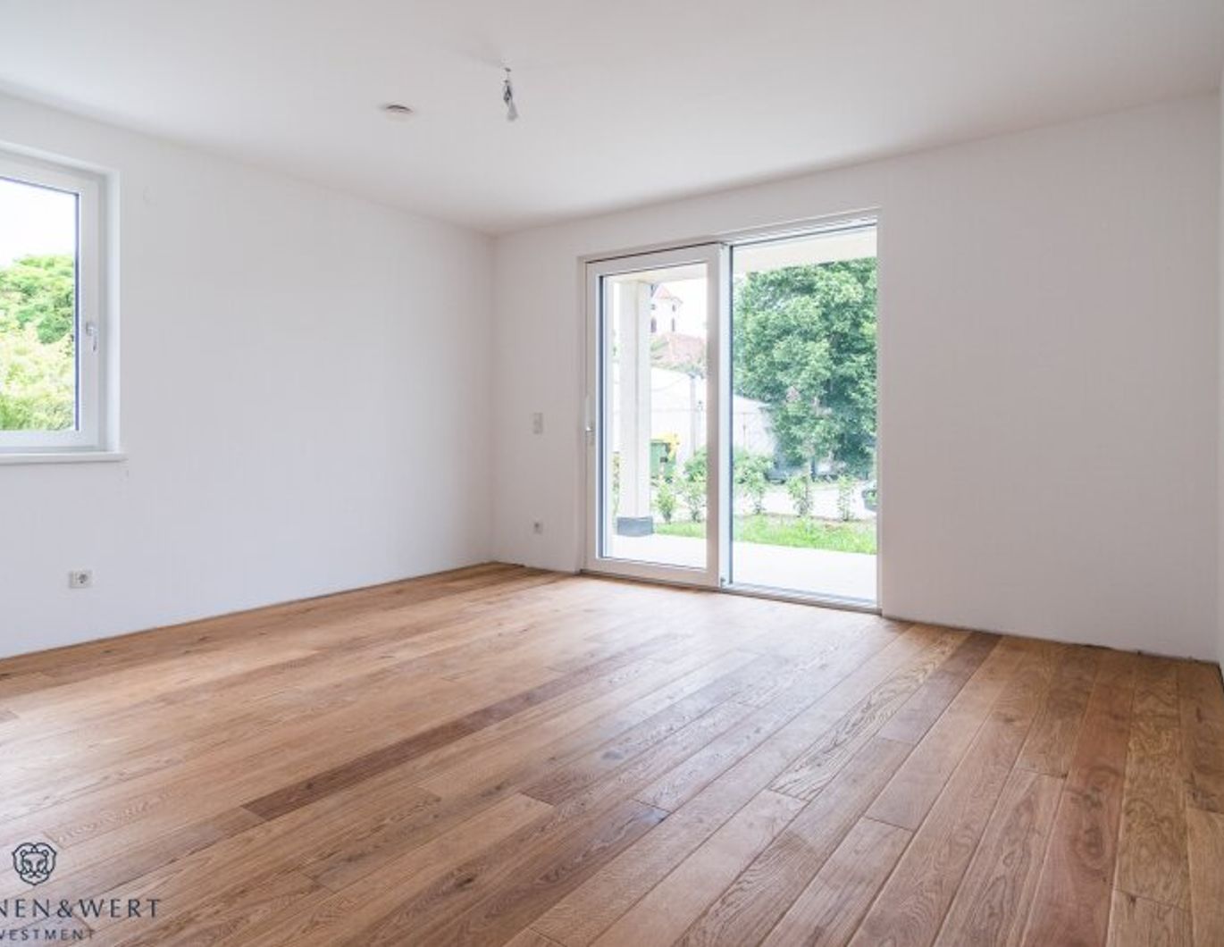 Erstbezug! 2 Zimmer - Gartenwohnung mit Blick!