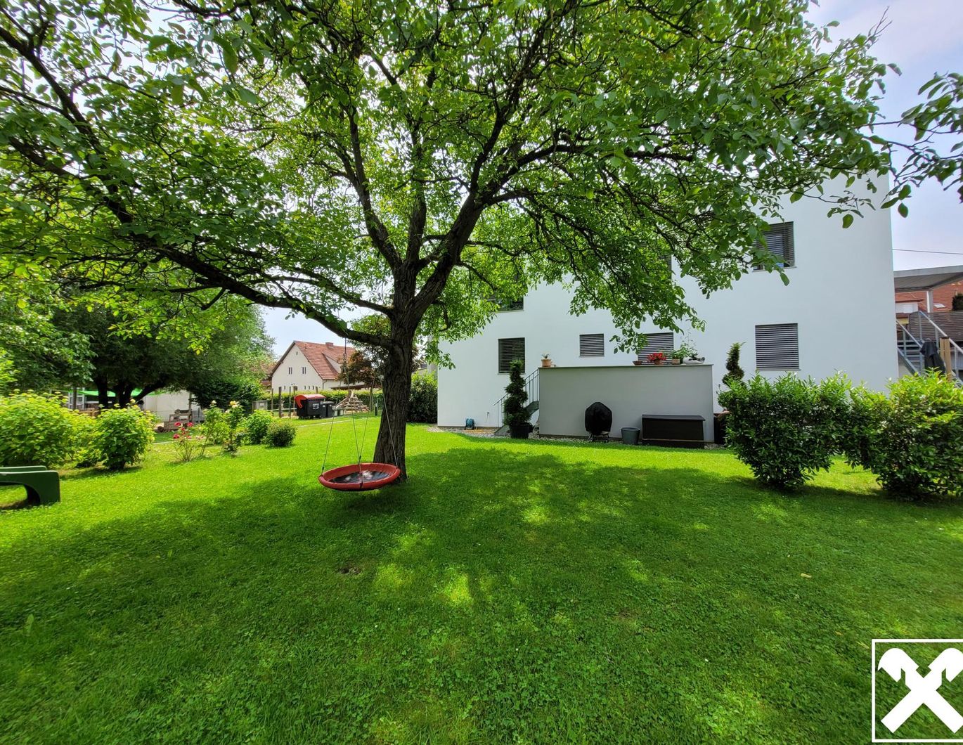 KLEIN-FEIN-MEIN-NEUBAU