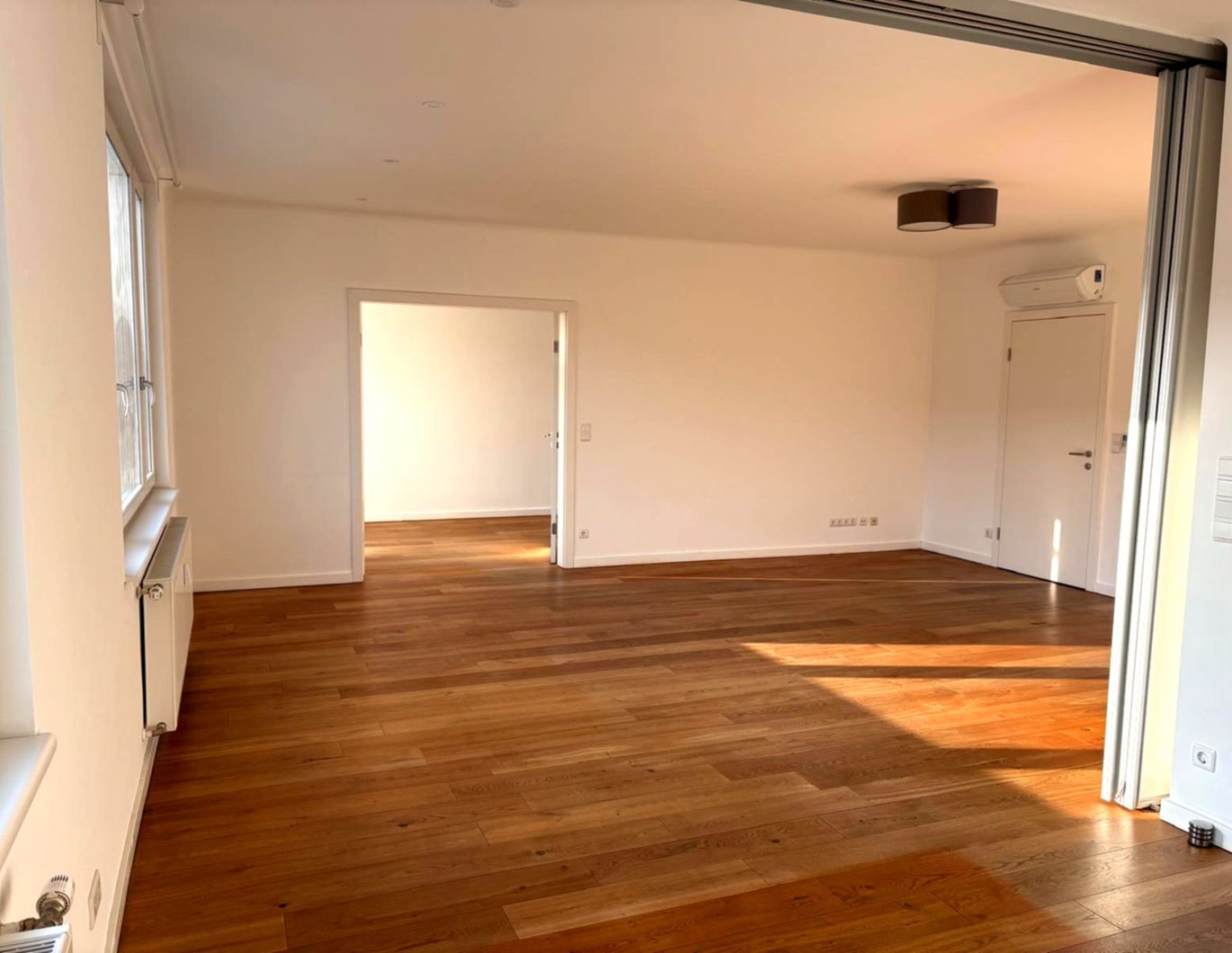 Sonnige 132 m² Wohnung gegenüber vom alten AKH | WG-geeignet | Klimaanlage | Barrierefrei