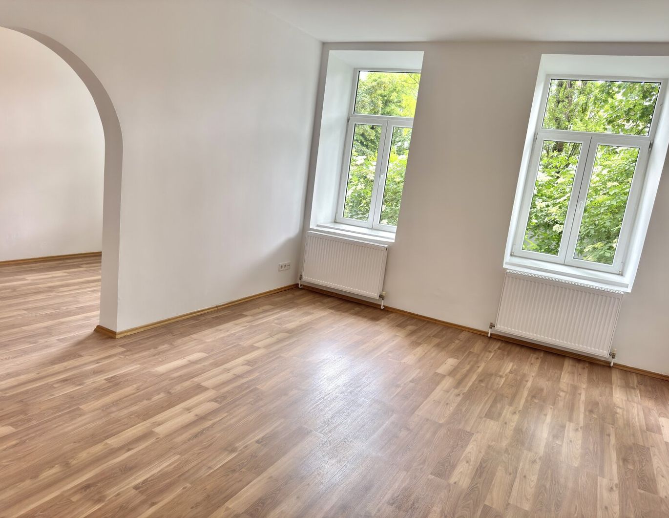 Citynah & ruhig - 1,5-Zimmer-Wohnung mit Grünblick an der U3