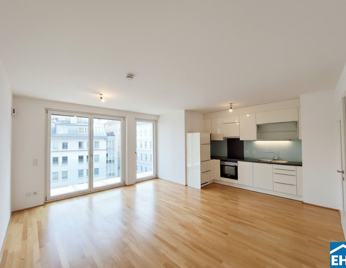 ab 01.03.2025: Wunderschöne 3 Zimmerwohnung mit Balkon im 7.Bezirk