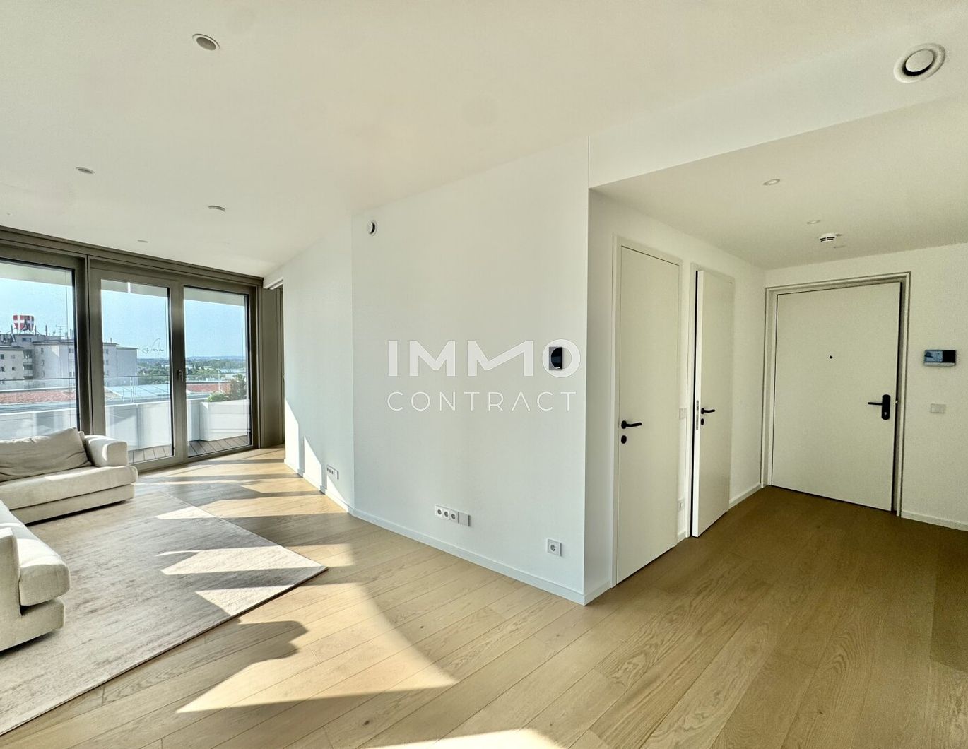 DANUBEFLATS: Große 2 Zimmer Wohnung inkl. Gym, Pool und Wellness