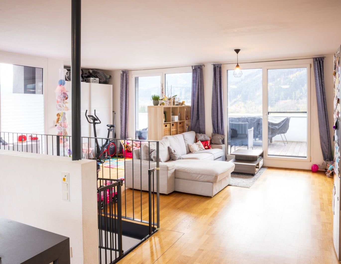 DACHTERRASSENMAISONETTE ***