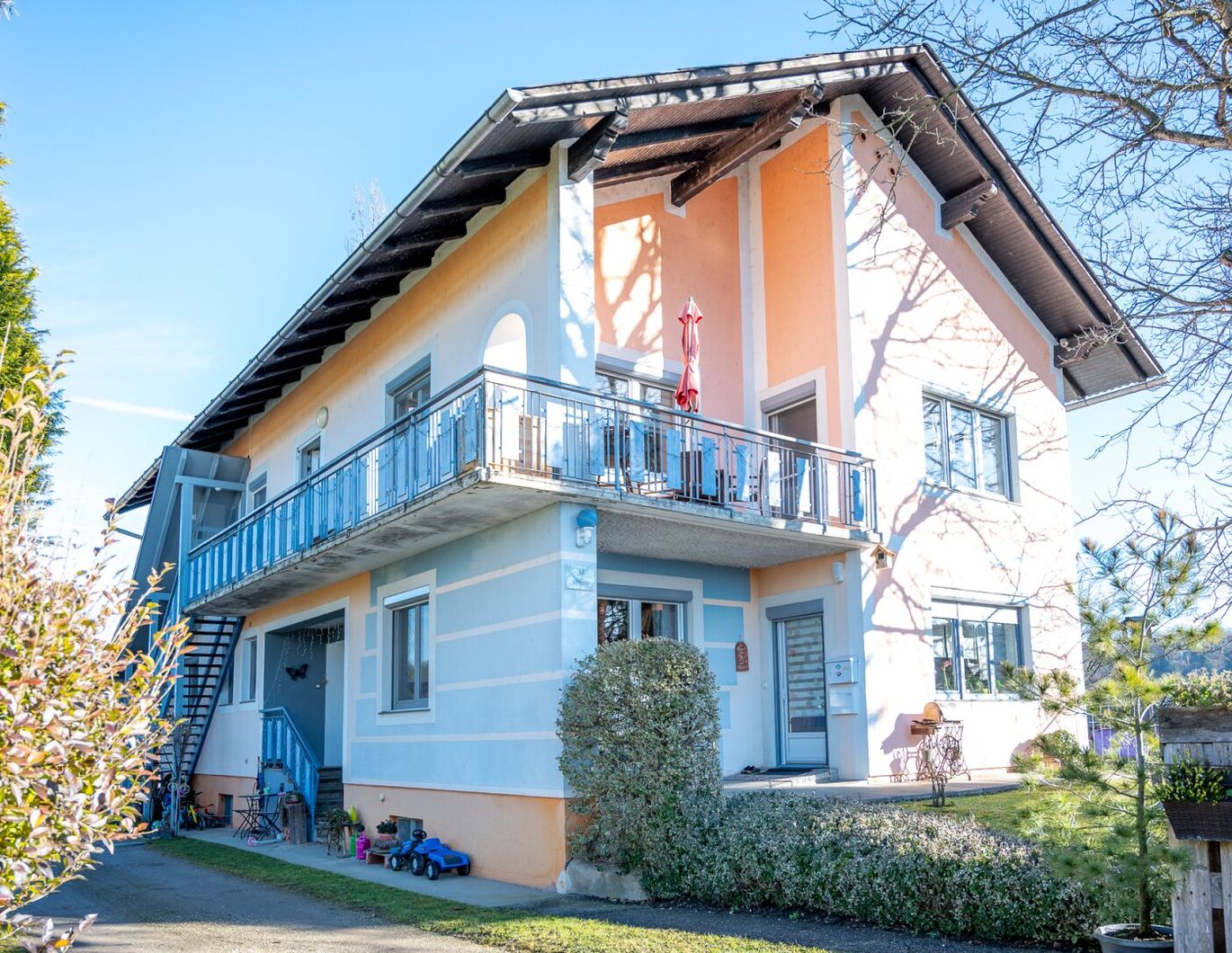 Mehrfamilienresidenz mit Flair in zentraler Lage von Pölfing-Brunn