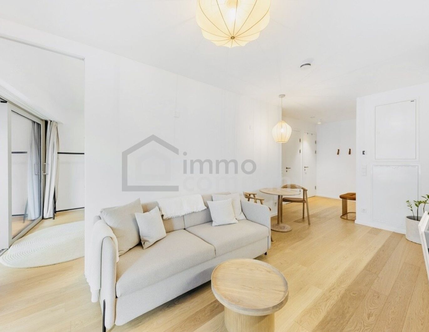 Stilvolle Wohnung im elitärsten Gebäude im Zentrum von Wien! 1. Bezirk. U1 und U2