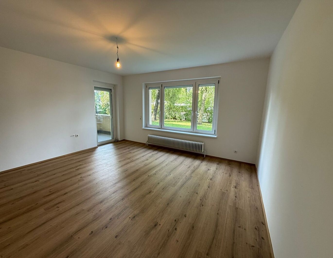 Großzügige 5-Zimmerwohnung mit bester Infrastruktur und Freistellparkplatz - Linz
