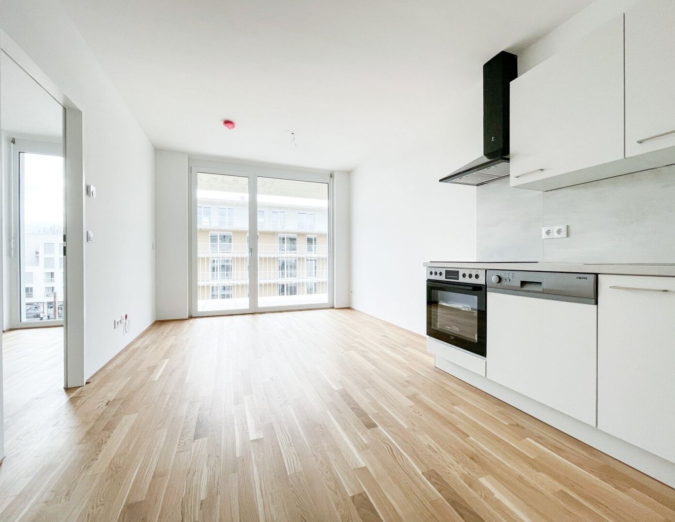 Wohlfühlwohnung mit 2 Zimmer & Balkon in zentraler Lage nahe dem Augarten