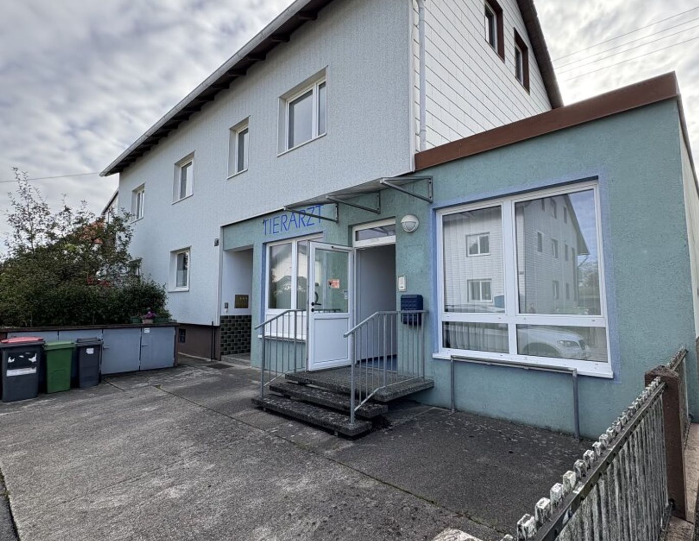 Vielfältiges Wohn- und Nutzungspotenzial in Traun - Ein- oder Mehrfamilienhaus mit Geschäftslokal und Garten