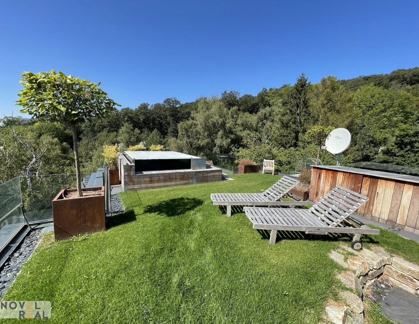 Erstbezug - Traumhaftes Penthouse mit Dachgarten und eigenem Pool