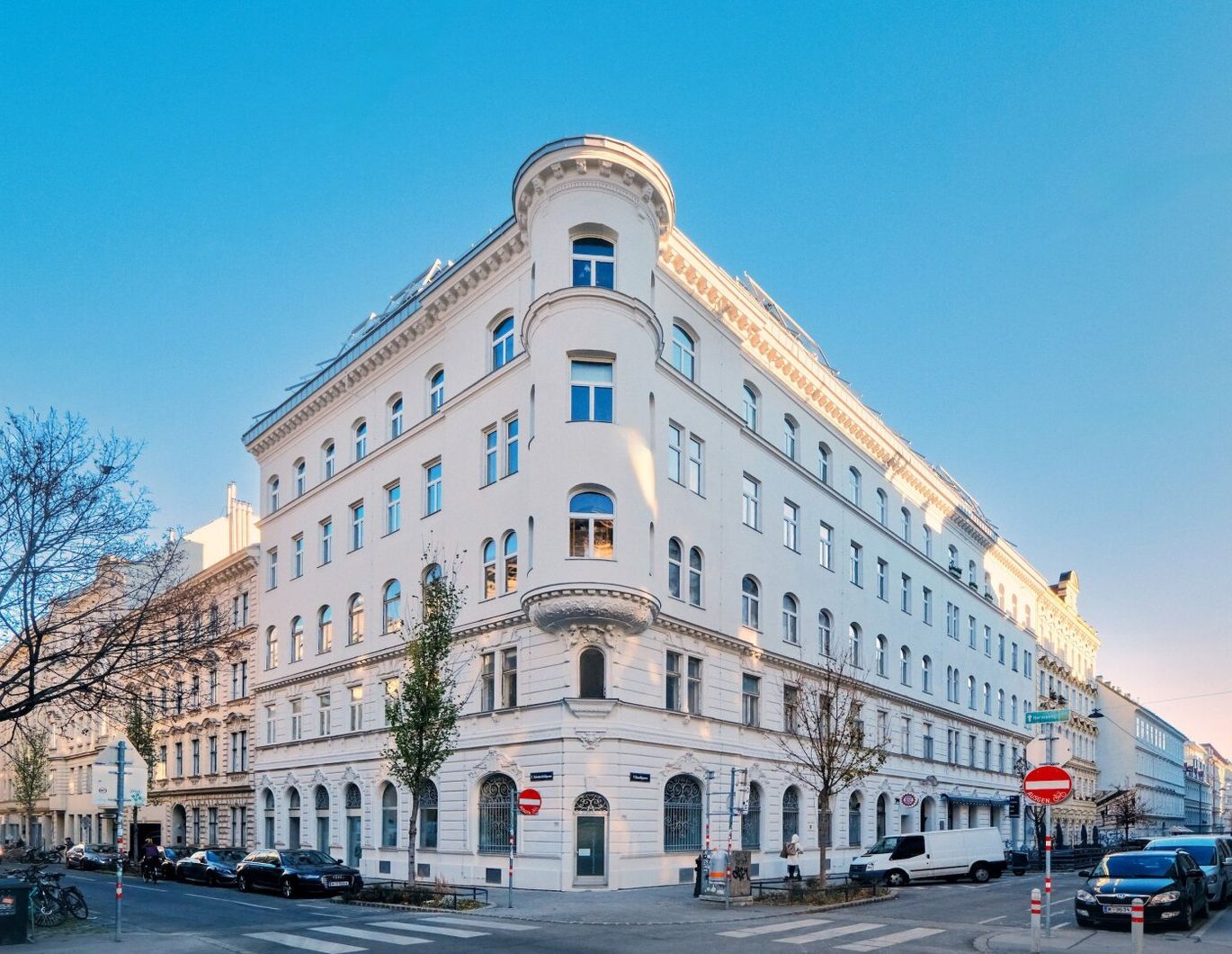 Private Dachterrasse und Sonne den ganzen Tag!