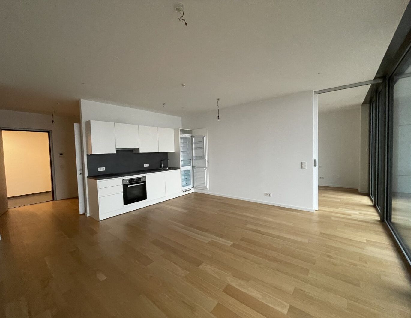 2 Zimmer de LUXE mit südlichem Balkon direkt beim Belvedere mit viel Wohnkomfort!