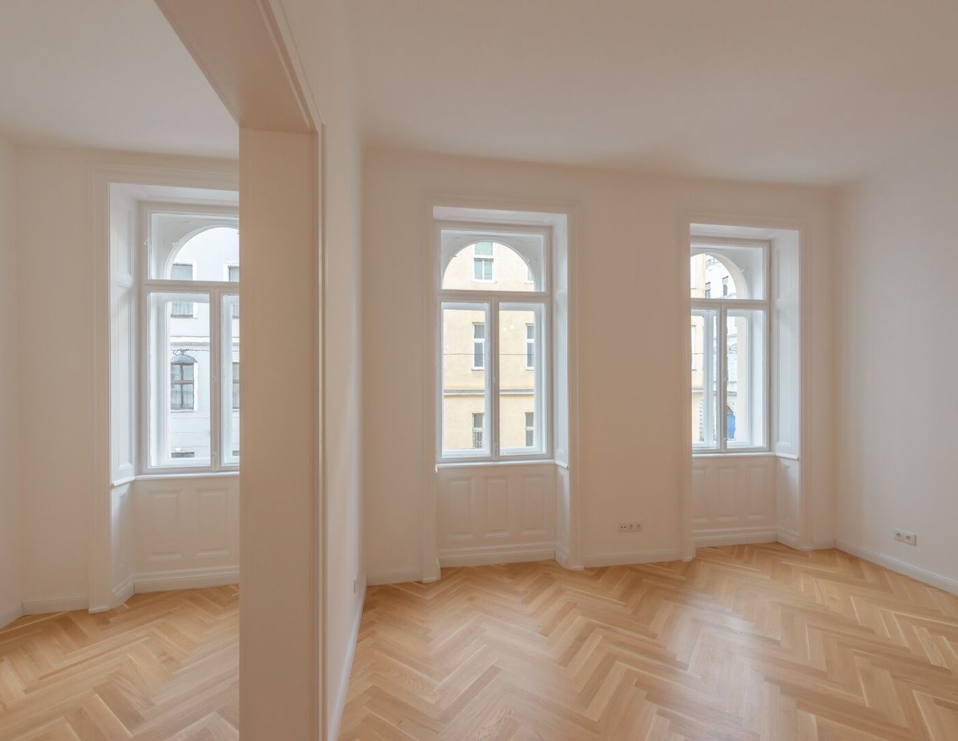 ++NEU++ Fantastische 3-Zimmer Altbauwohnung in bester Lage des 2. Bezirks