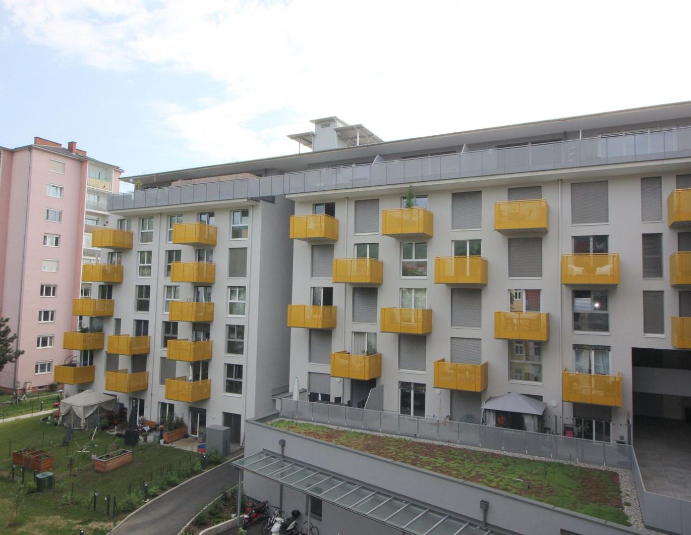 WOHNOASE EGGENBERG! MODERNE 2-ZIMMER-WOHNUNG MIT SONNIGEM, RUHIGEM BALKON IN FH-NÄHE