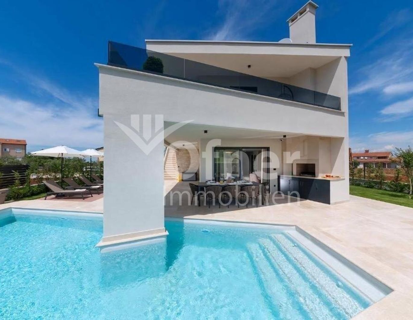 Umgebung von Poreč - moderne Villa mit Meerblick