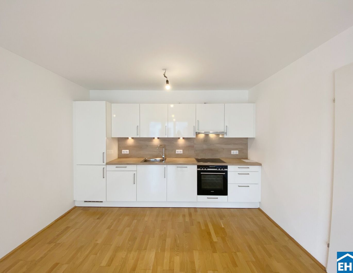 2-Zimmer-Wohnung mit Eigengarten und Terrasse!