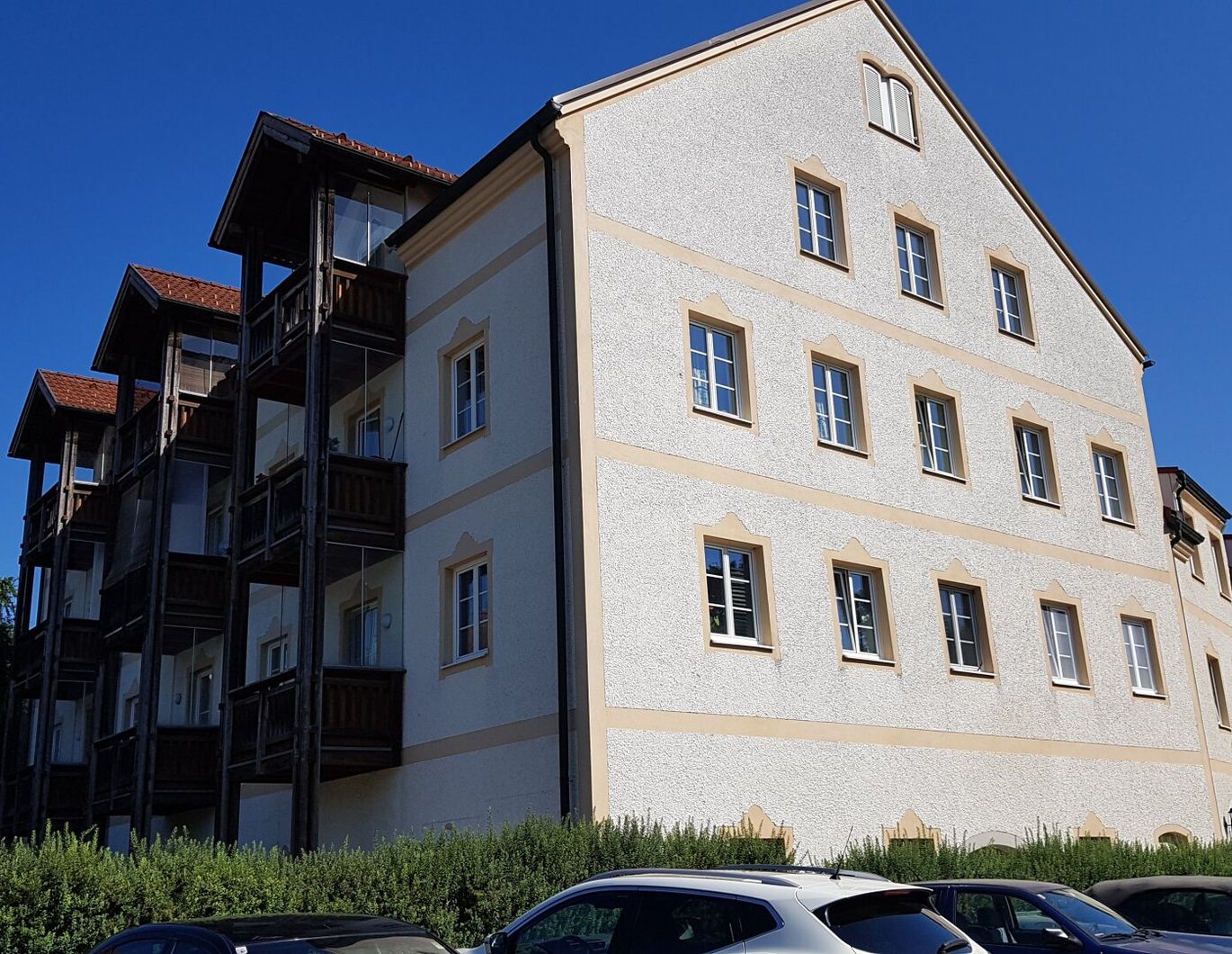 Helle 3-Zimmer-Wohnung mit Balkon und PKW-Stellplatz in ruhiger Wohnlage in Obernberg