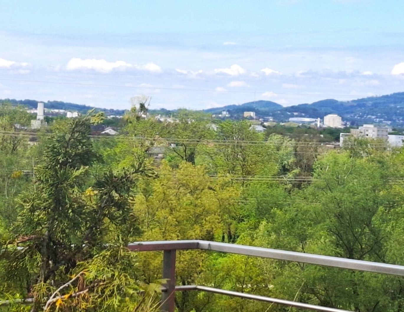 Penthouse mit atemberaubendem Ausblick ins Grüne