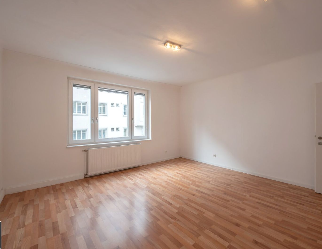 Gut aufgeteilte 2 Zimmer Wohnung mit bester Infrastruktur nahe U3 Ottakring!