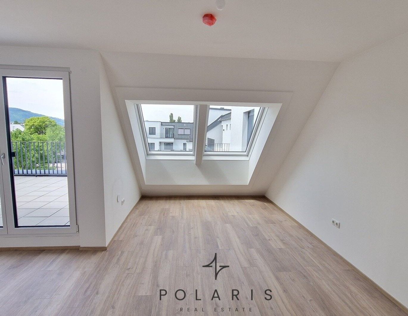 Dachgeschoßwohnung mit 20m² Terrasse | 1-Zimmer Wohnung | Ausrichtung Süden