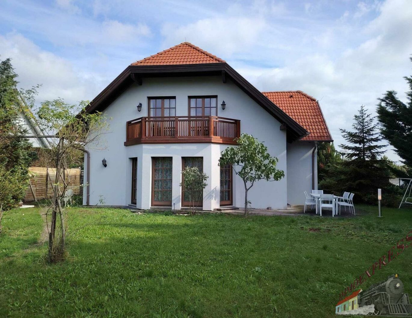 Großzügig gebautes Einfamilienhaus (Baumeisterhaus) auf 950m² Grund - nur 25min nach Wien!