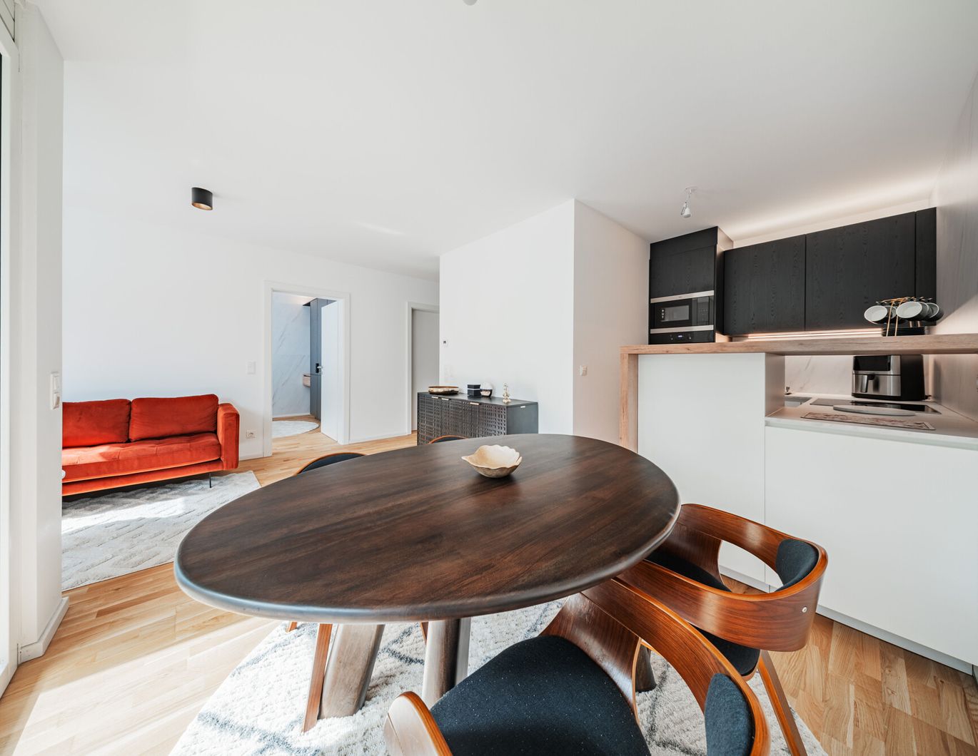 Anlagewohnung - komplett möbliert