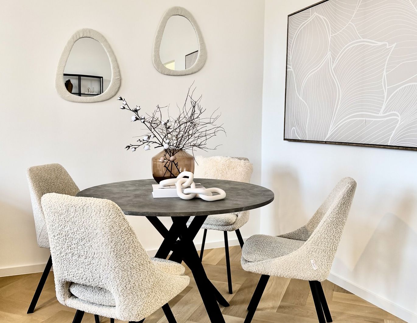 Altbauwohnung mit Parkblick - Ihre Chance auf ein