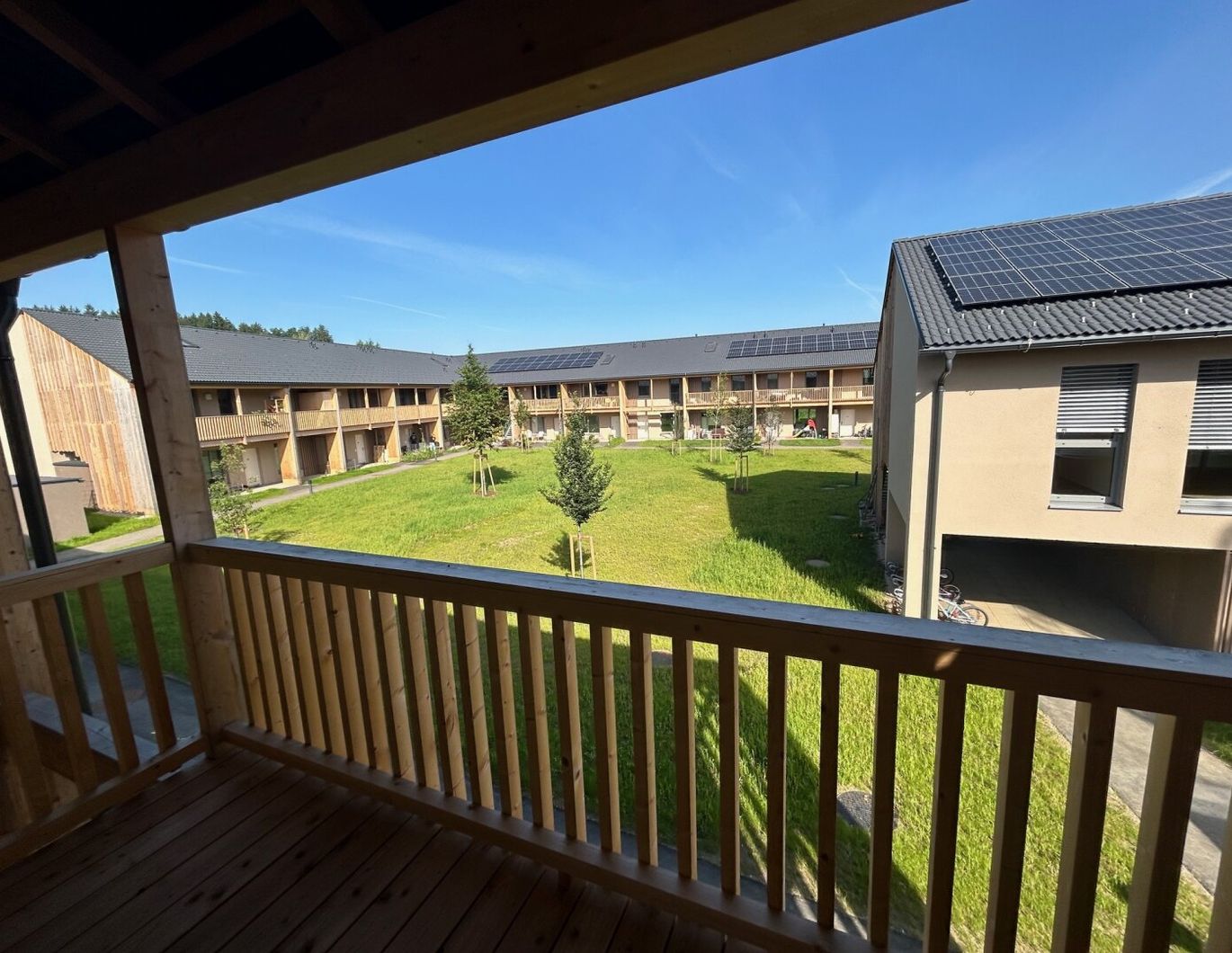 Mietkauf 2-Zimmer-Wohnung mit schöner überdachter Terrasse