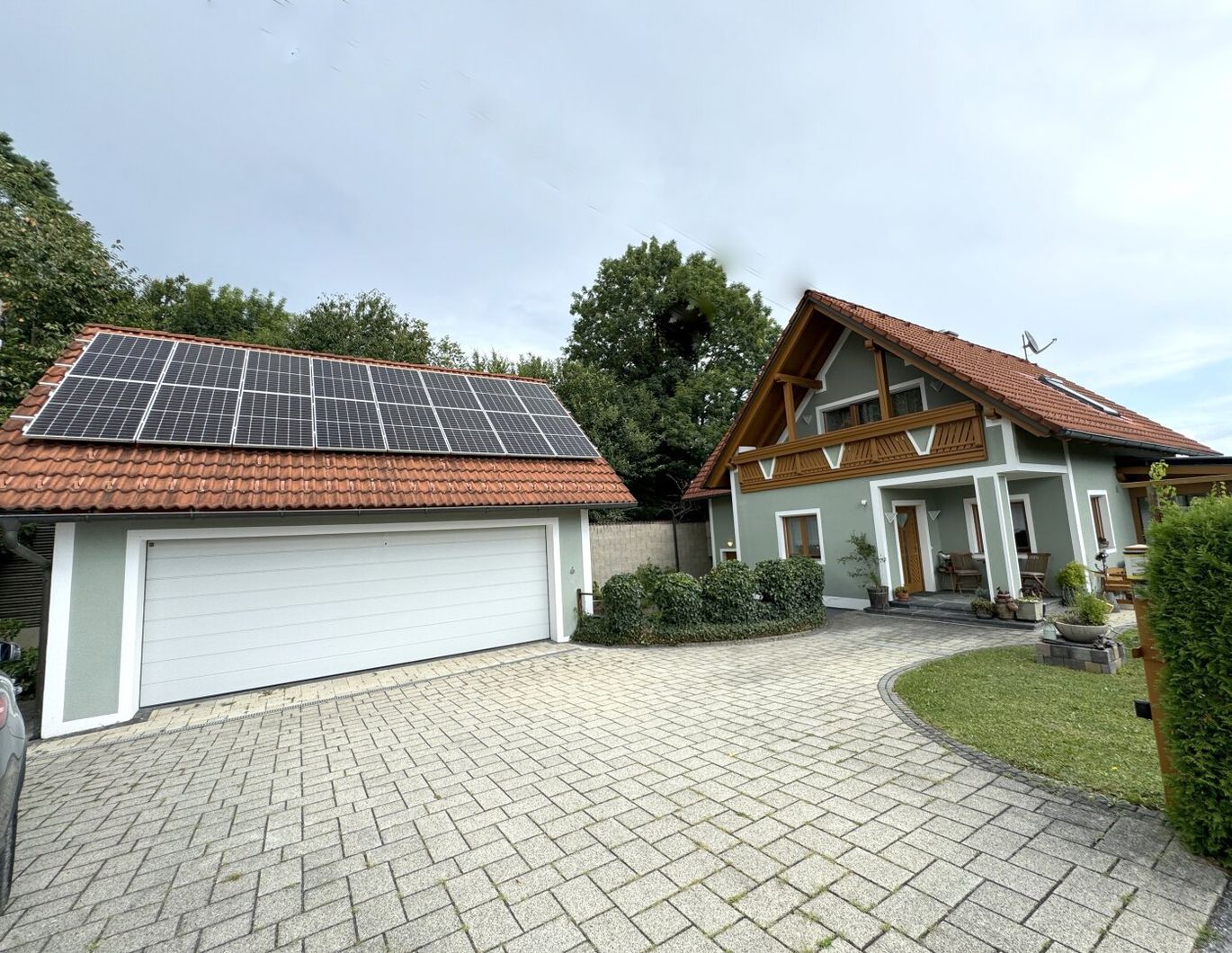 Nestelbach bei Graz , kernsaniertes Einfamilienhaus , ca. 131,99 m² ,5 Zimmer, Grund 635 m²