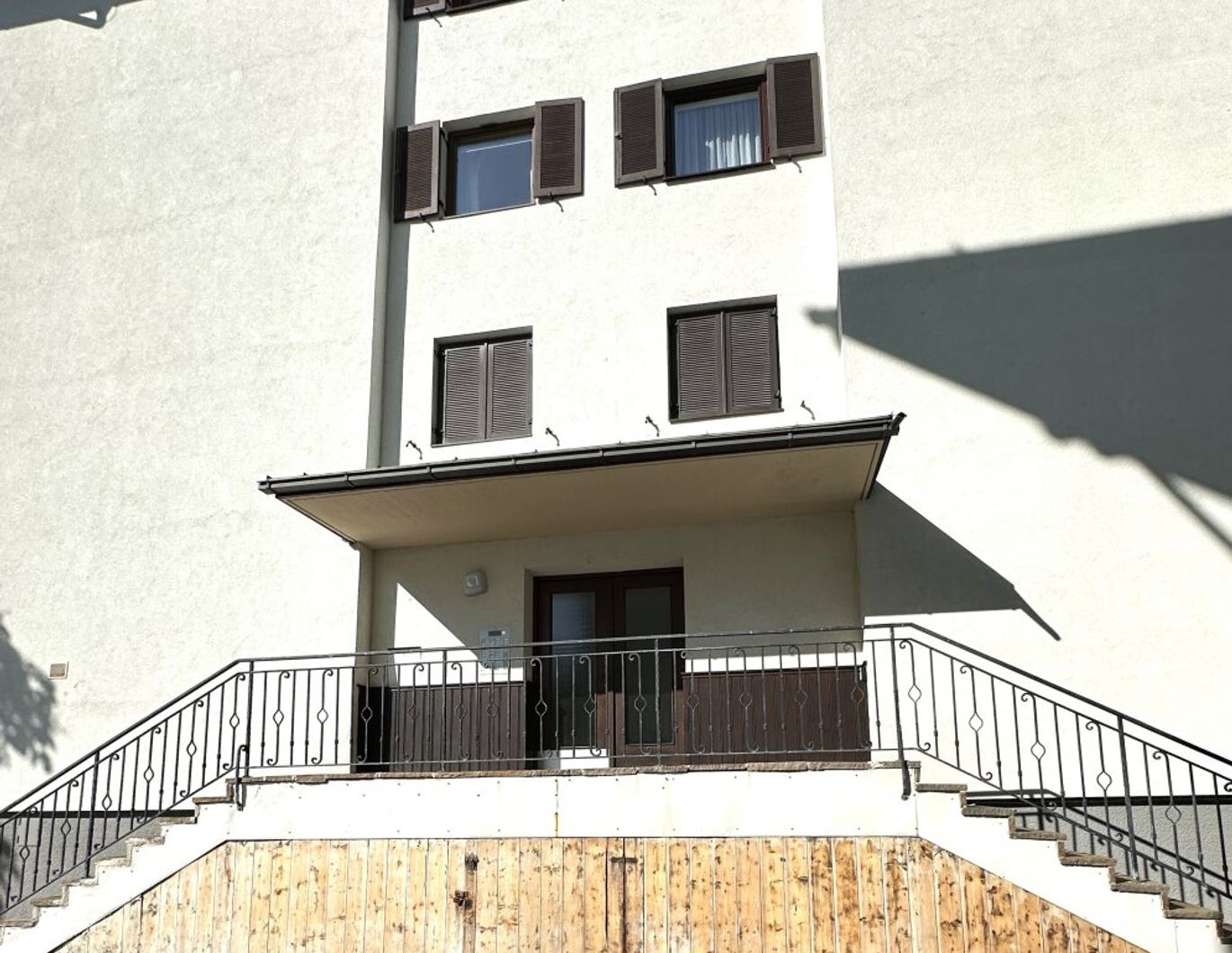 5753 Saalbach: Ab auf die Piste !! Ferienwohnung 19m², renoviert , Zweitwohnsitz, Parkplatz vorhanden !!