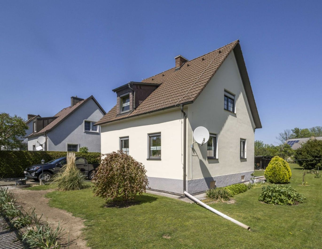 Grünes Wohnen: EFH mit großem Gartengrundstück in Ternitz