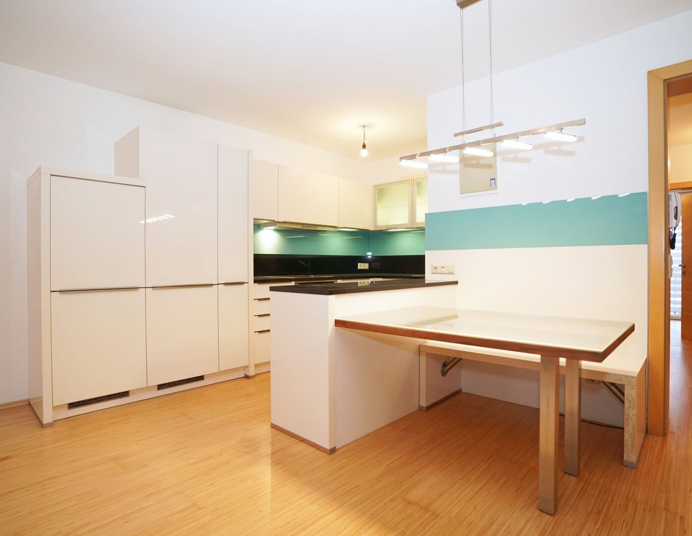 Perfekt für Familien - großzügige 4-Zimmer-Wohnung mit Loggia & Klimaanlage nahe Villach