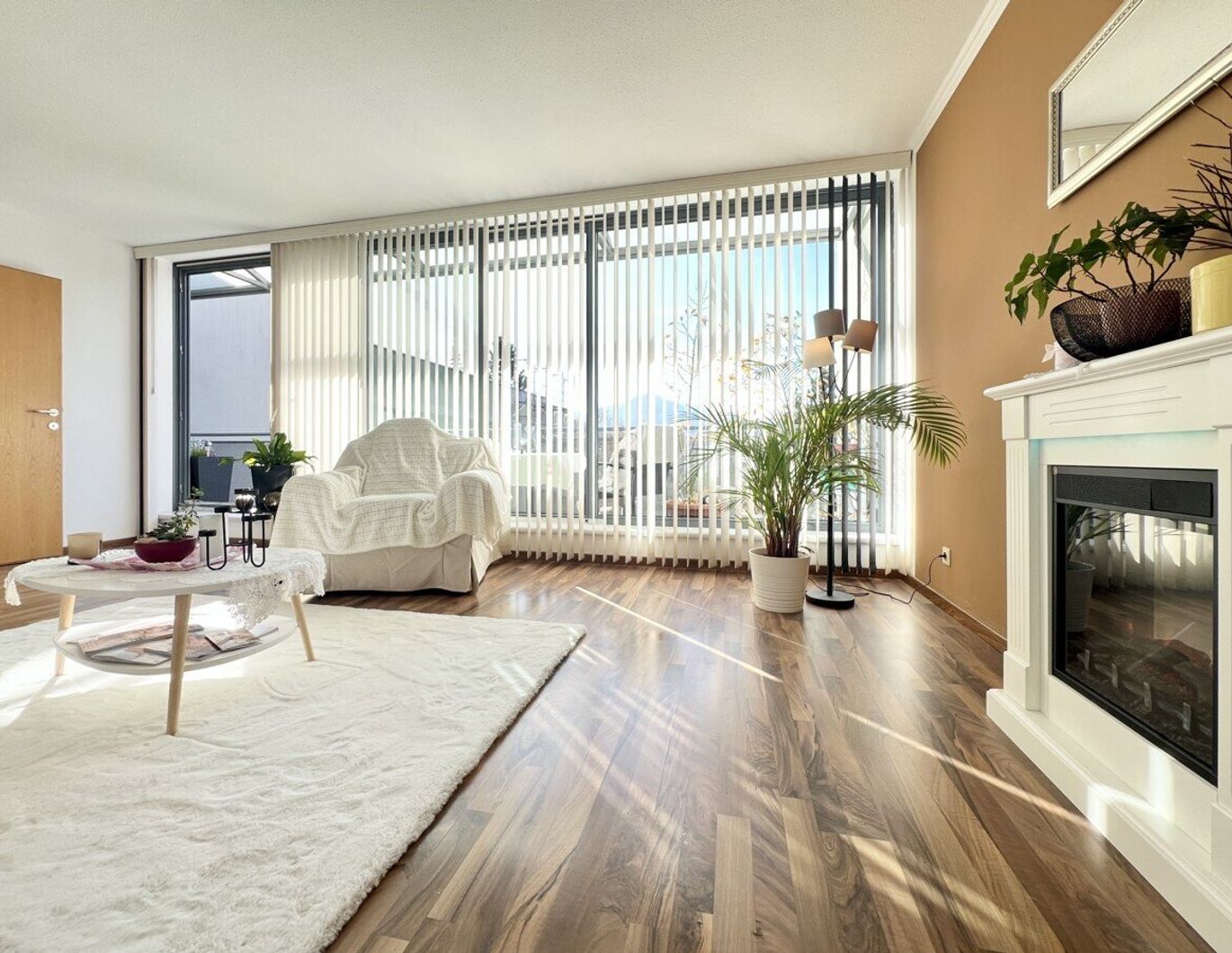 Lichtdurchflutete 3-Zimmer-Wohnung mit Bergblick in Seefeld