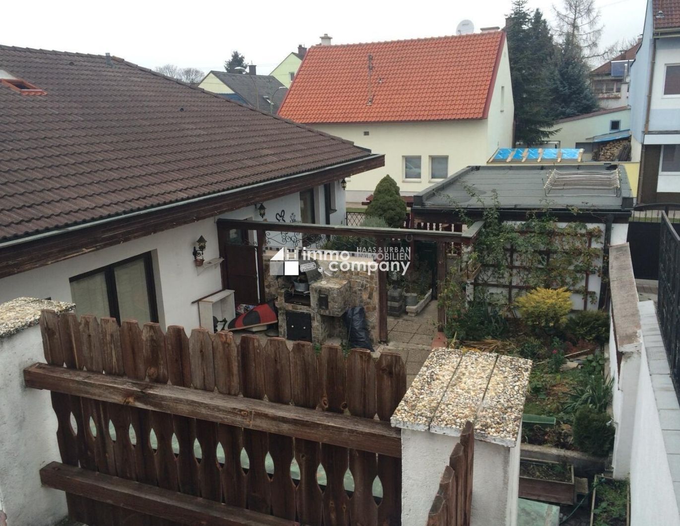 Schönes Zweifamilienhaus in top Lage in Neunkirchen