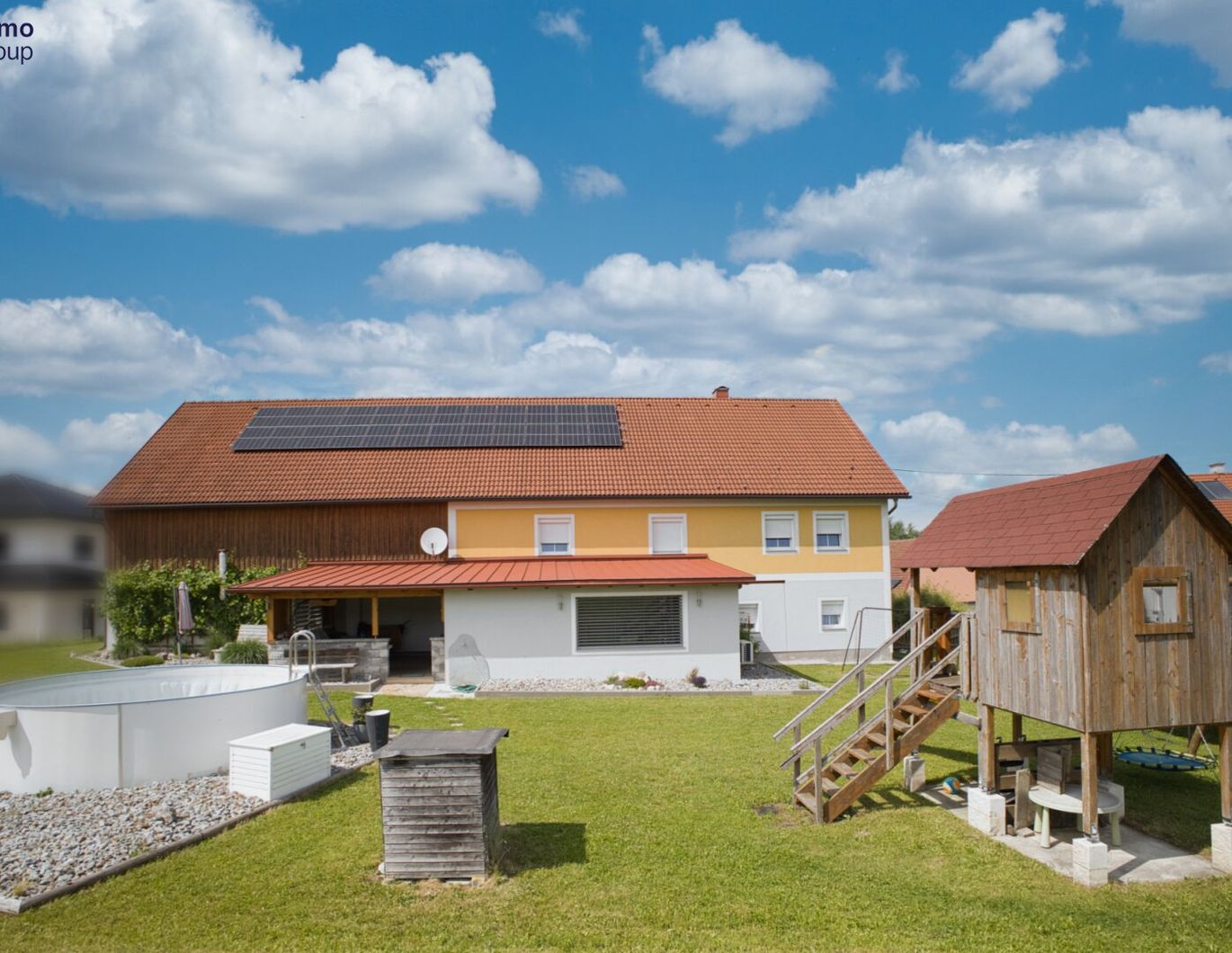 Viel Platz für Ihre Familie - großzügiges Haus mit 2 Wohneinheiten, moderner Ausstattung & Gartenidylle