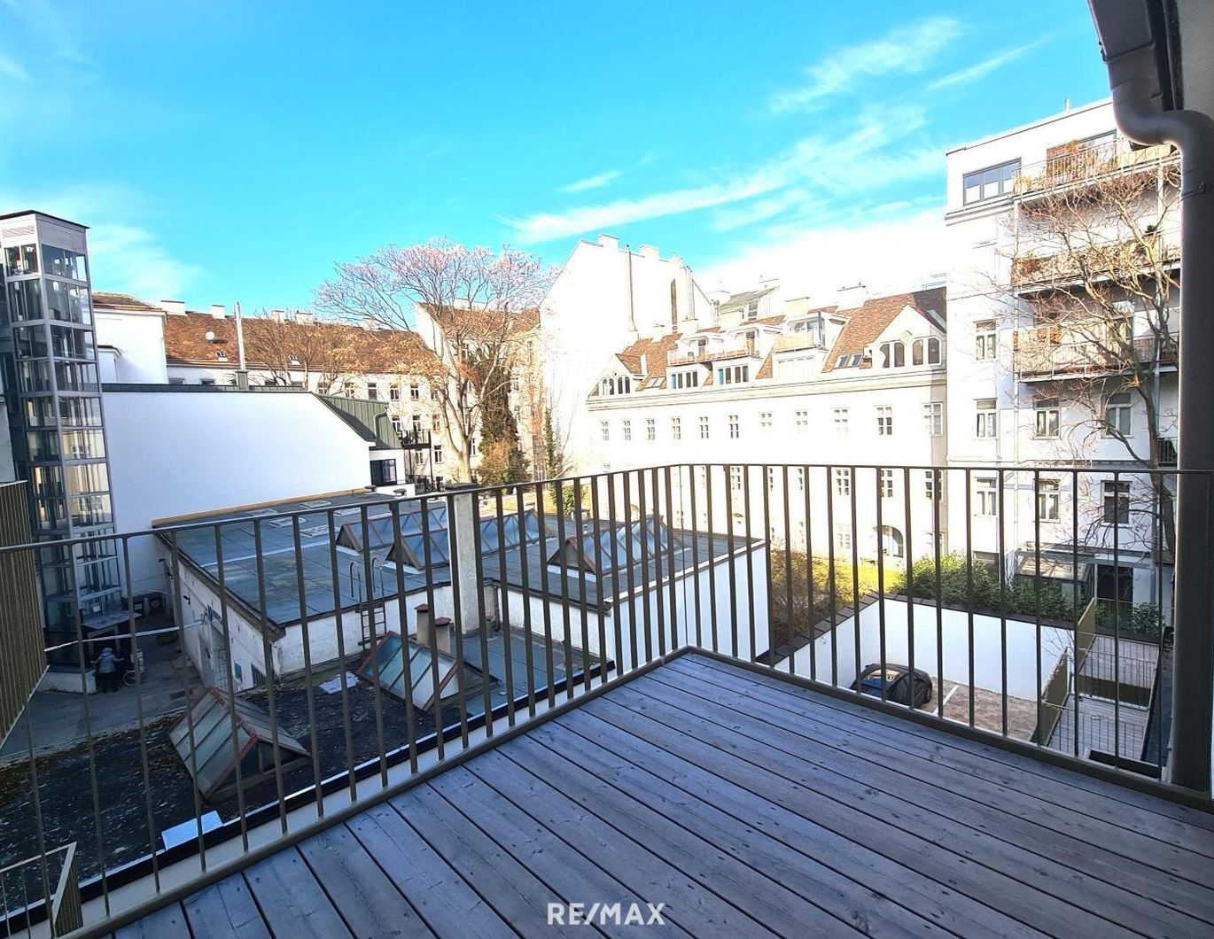 2-Zimmer-Wohnung mit Balkon im Innenhof - Erstbezug