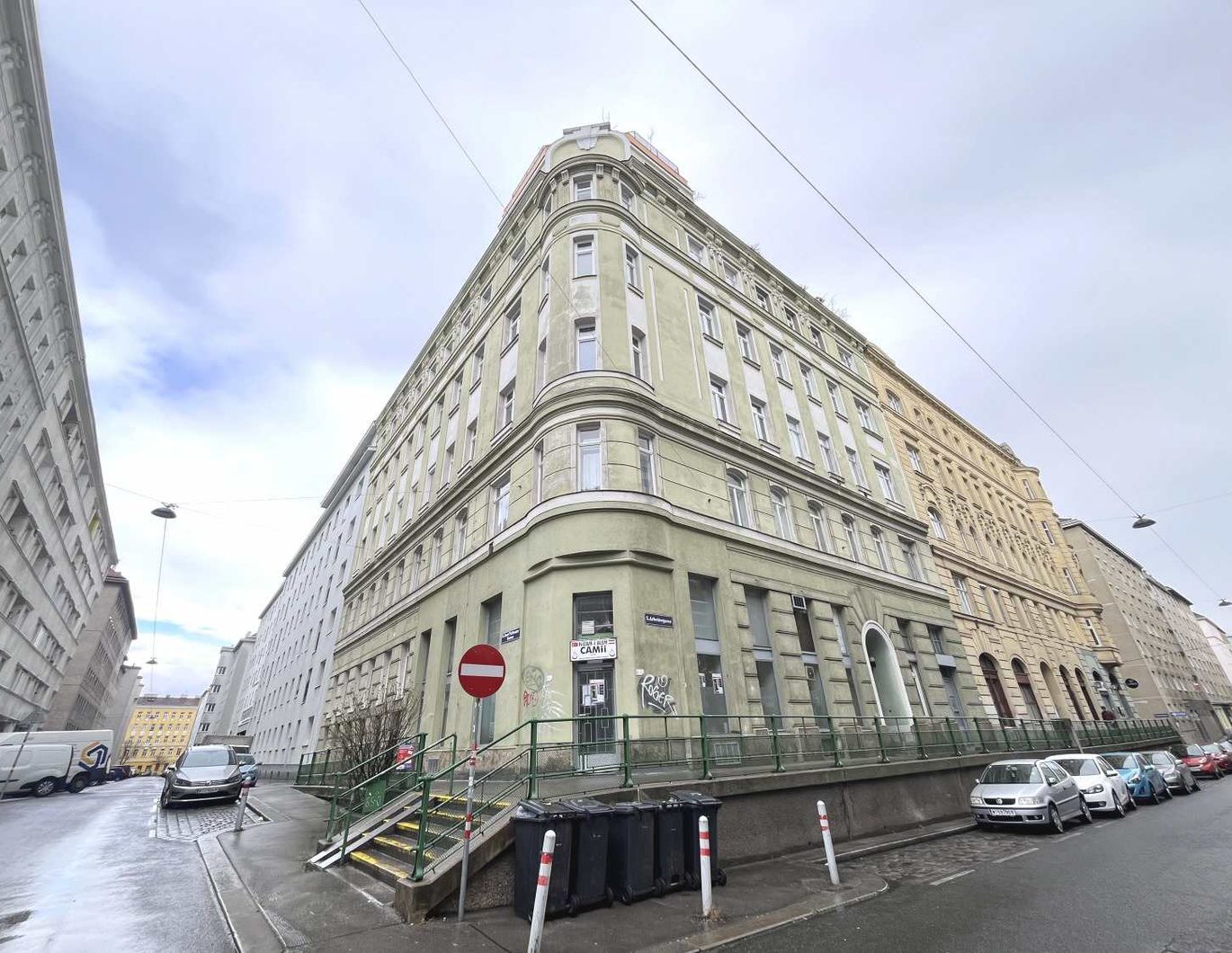 Unbefristet vermietete 3-Zimmer-Altbauwohnung unweit des Margaretengürtels!