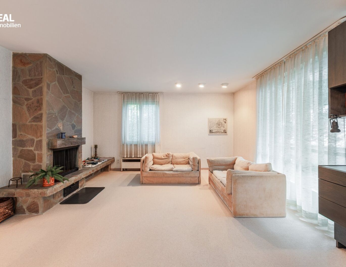 WOHNTRAUM MIT VIEL POTENZIAL - WUNDERSCHÖNE 5 ZIMMERWOHNUNG MIT TERRASSE - IN BESTLAGE DES 19. BEZIRKS