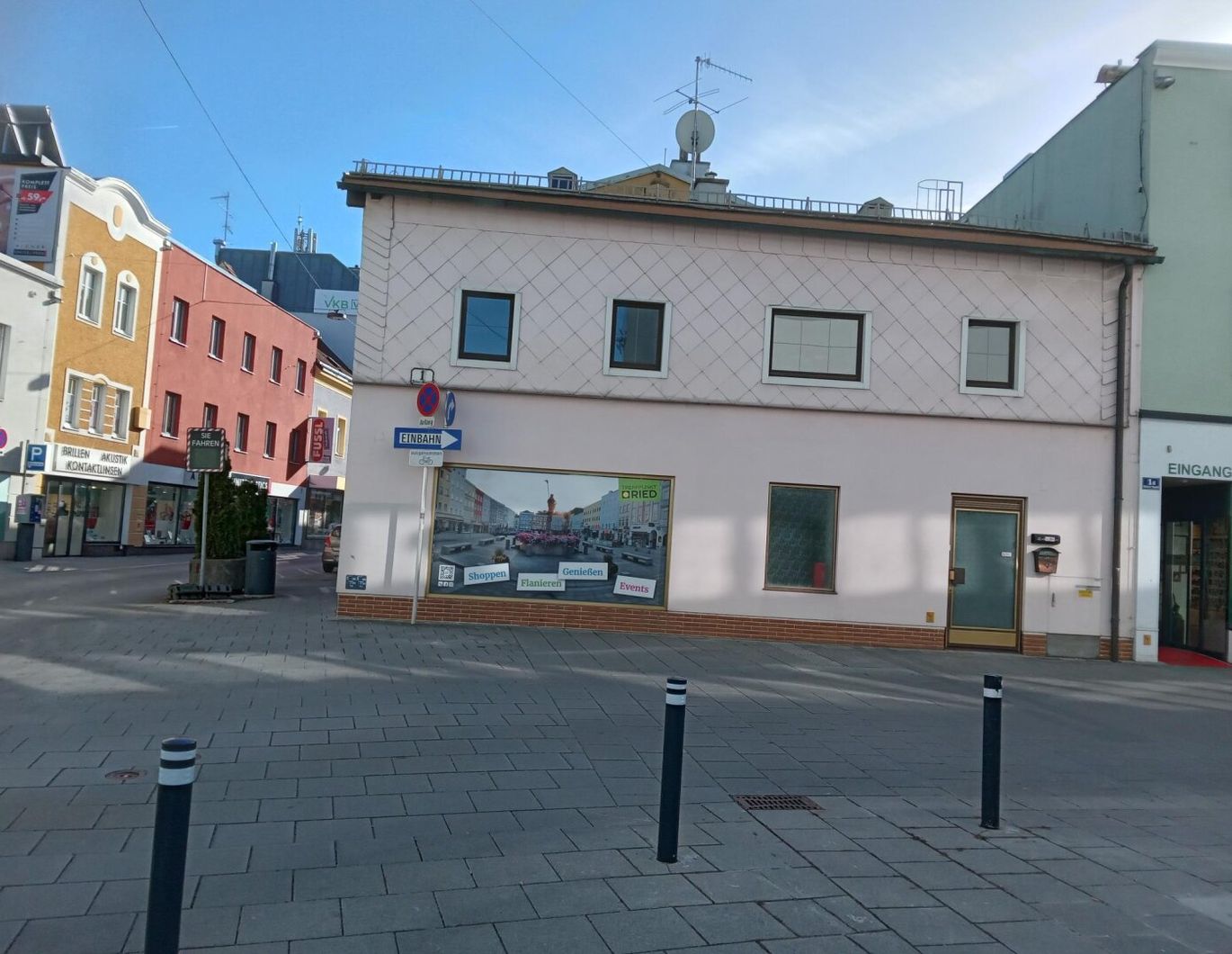 gemütliche 2,5-Zimmer Wohnung mit möblierter Küche im Zentrum von Ried/I.
