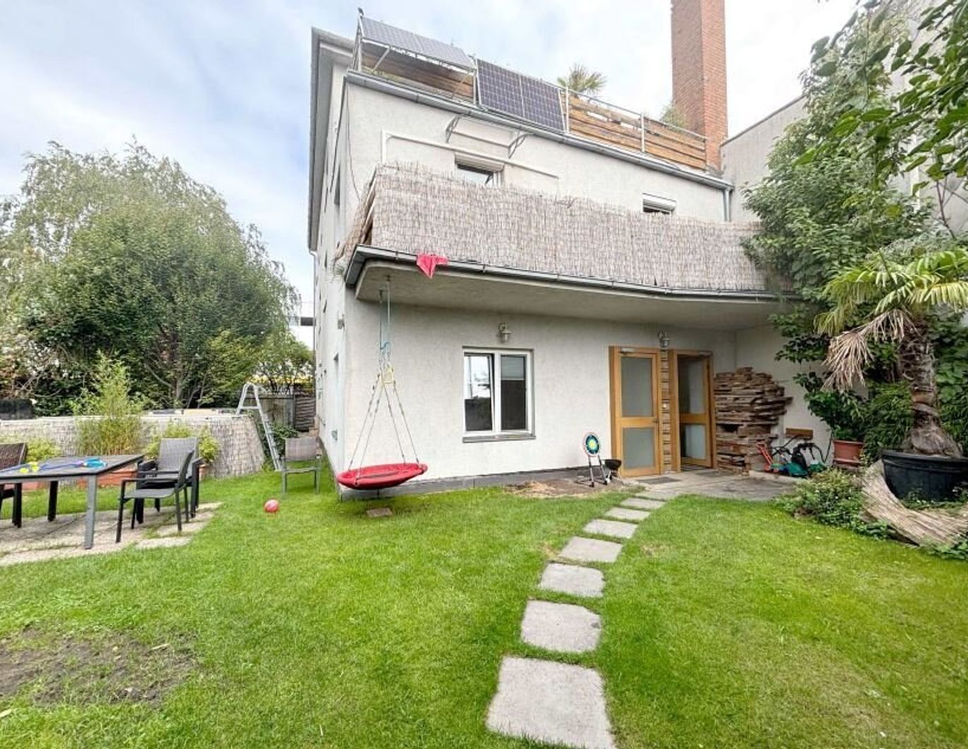 4 Zimmerwohnung mit Gartenteil im Erdgeschoss!