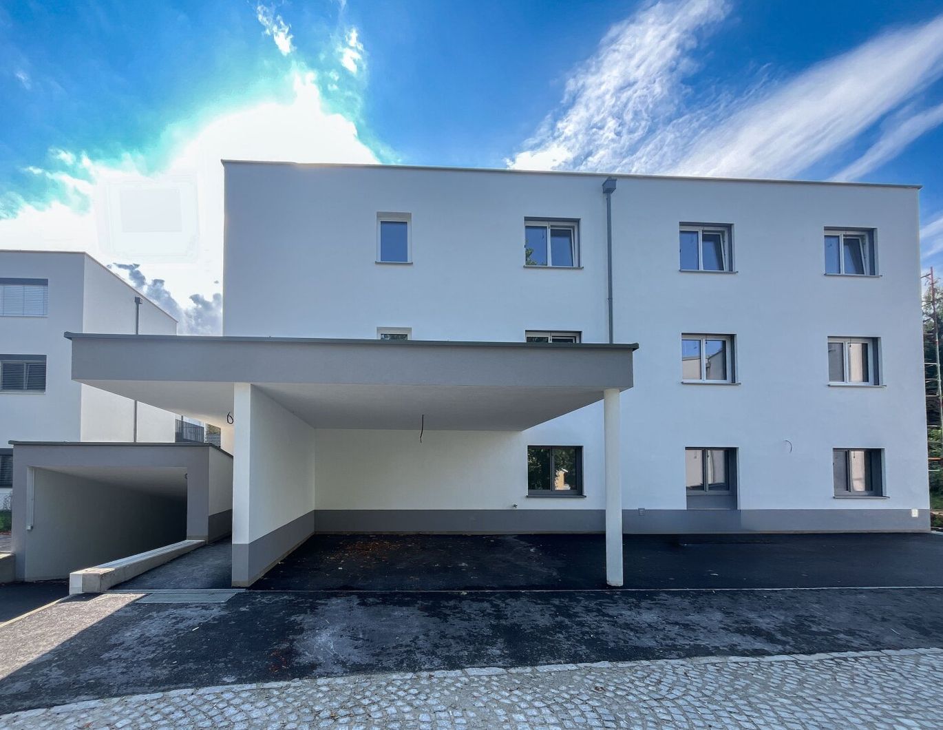 PROVISIONSFREI: Moderne 2-Zimmer-Wohnung mit Terrasse und Stadtblick in Ansfelden/Nettingsdorf