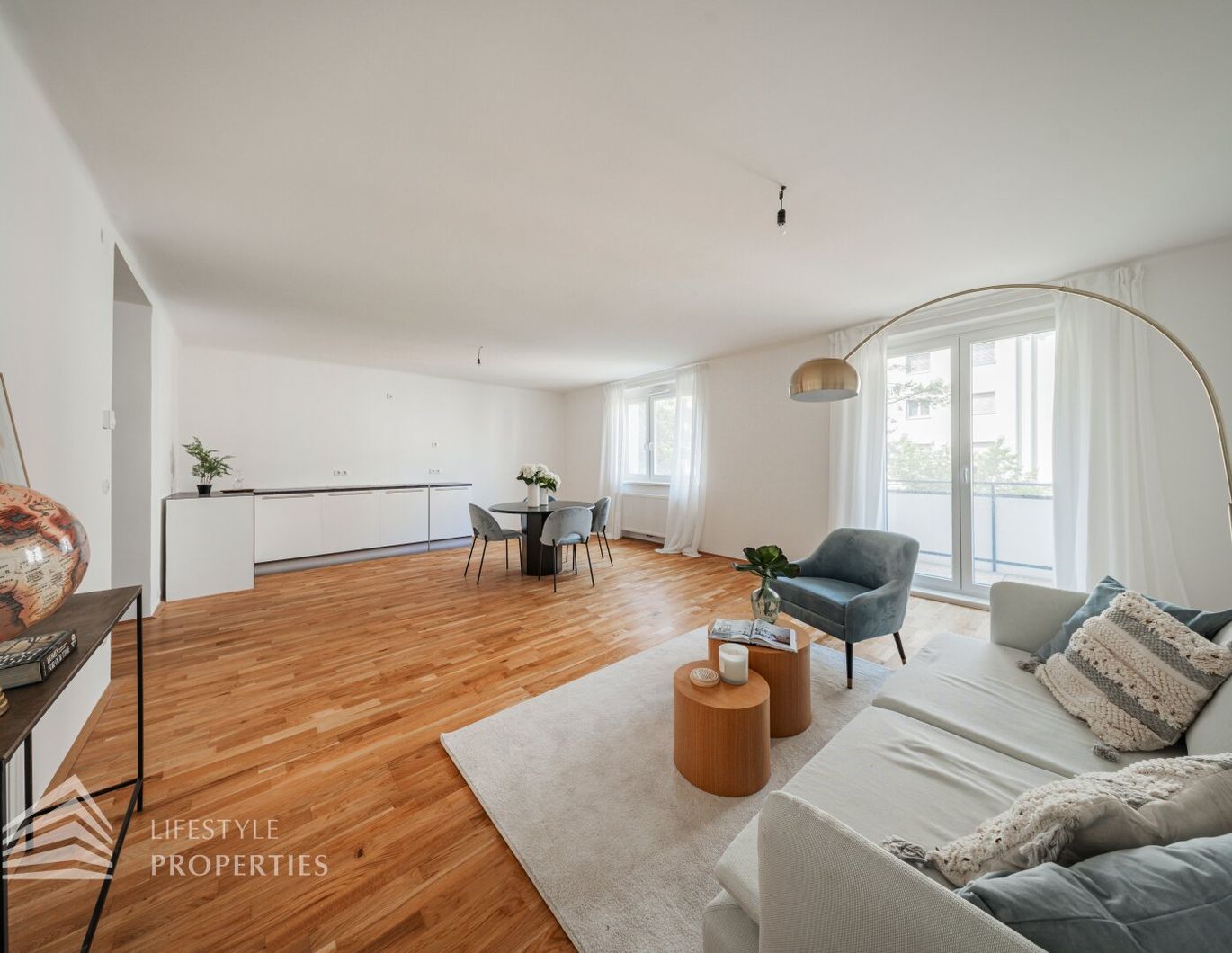 Traumhafte 4-Zimmer-Wohnung mit Terrasse, Nähe U3 Enkplatz