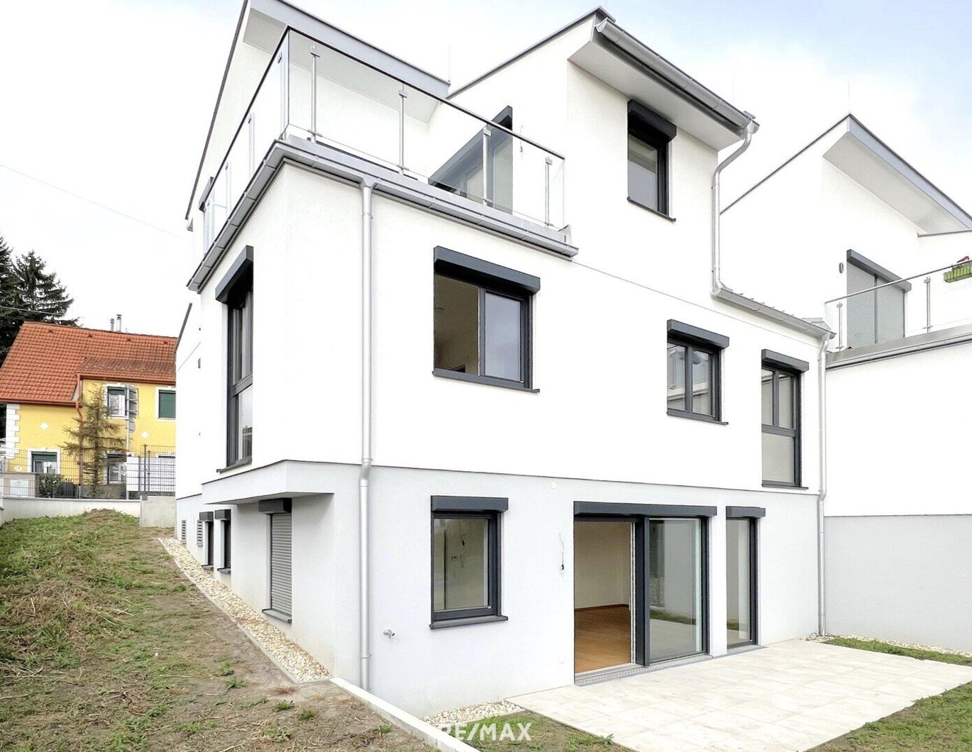 3-stöckiges Haus mit Dachterrasse in Mauer | Erstbezug