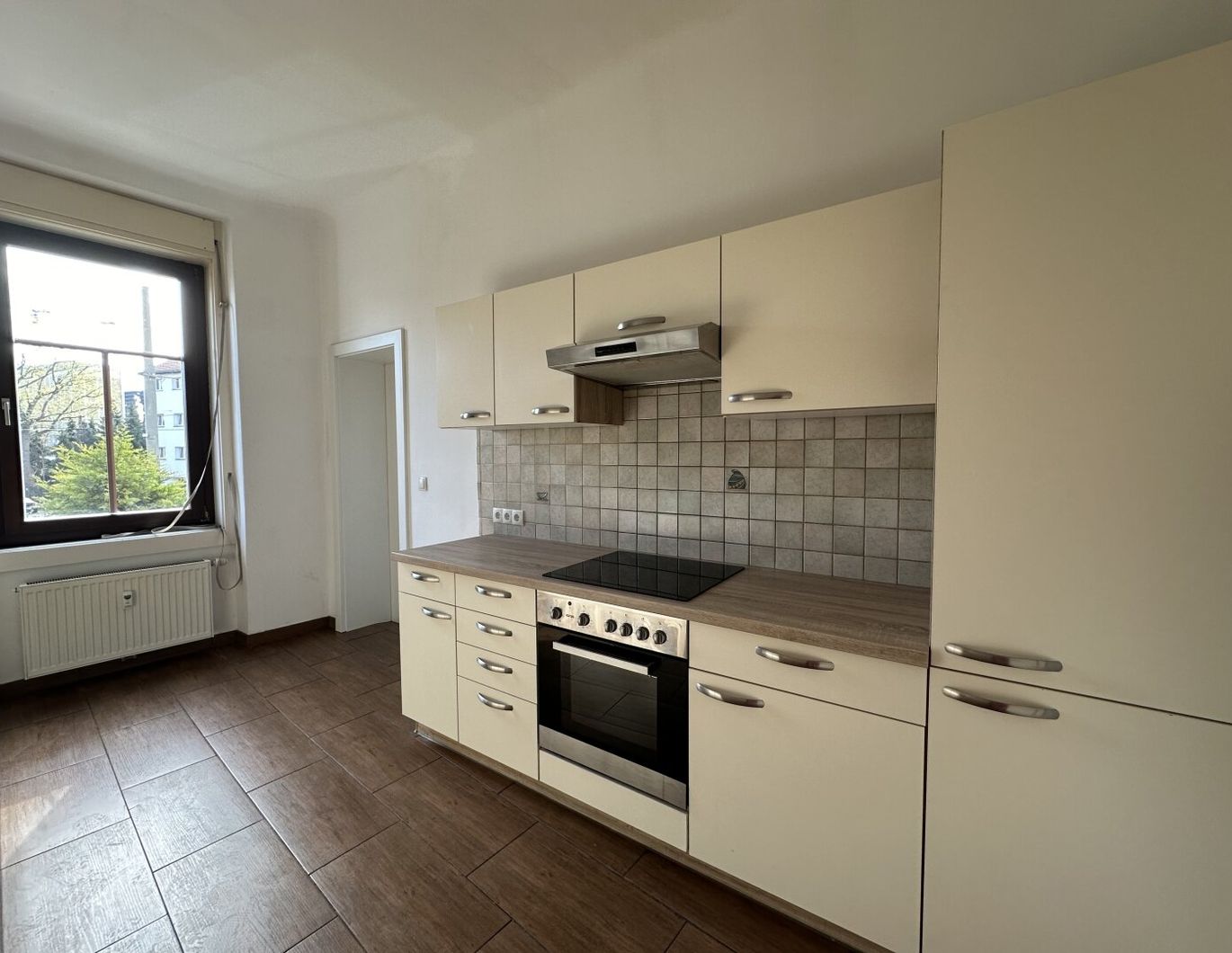 Bezugsfreie Altbauwohnung in Eggenberg - investieren oder selbst einziehen!