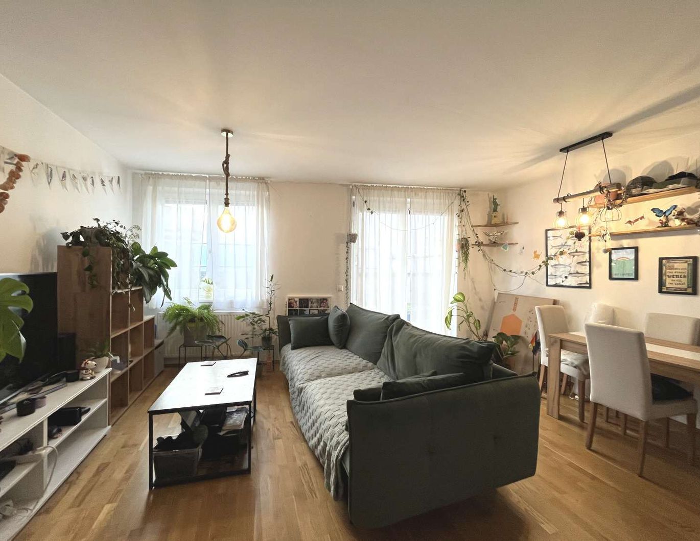 Super aufgeteilte 2-Zimmern -Wohnung in Gersthof mit großer Freifläche!