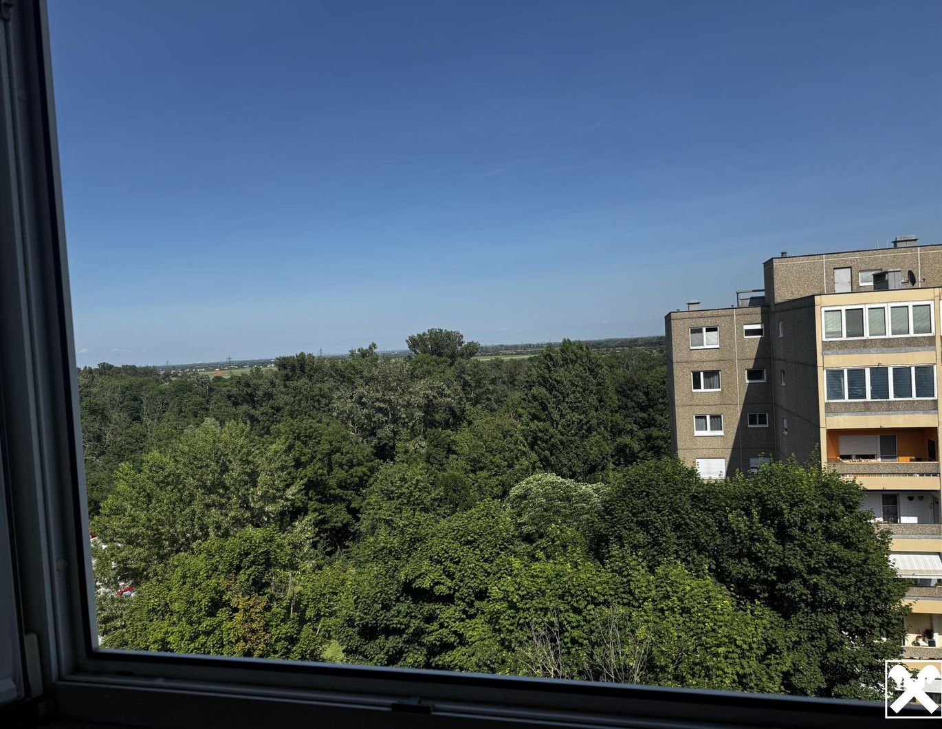 Große Familienwohnung mit Aussicht zum Schnäppchenpreis 15 min von Wien!