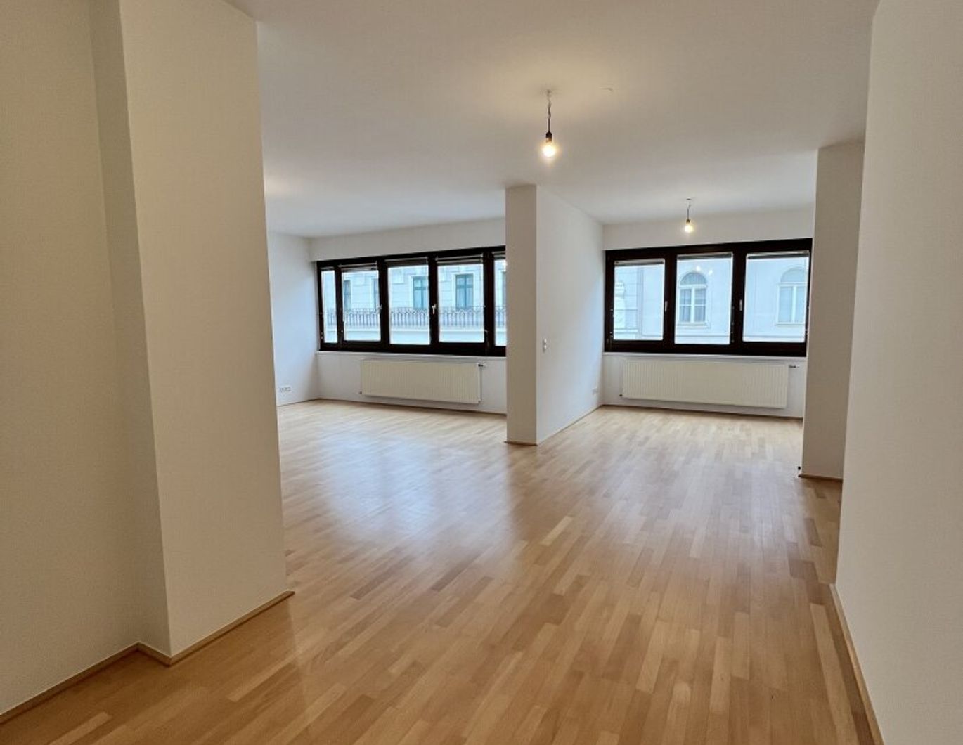 Familien Apartment - Großzügige 4 Zimmer Wohnung nahe Stadtpark