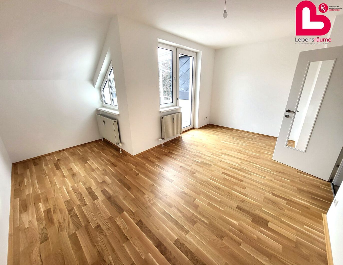 Schöne 3-Zimmer Wohnung mit Tiefgaragenplatz in Mittertreffling (kein Lift)